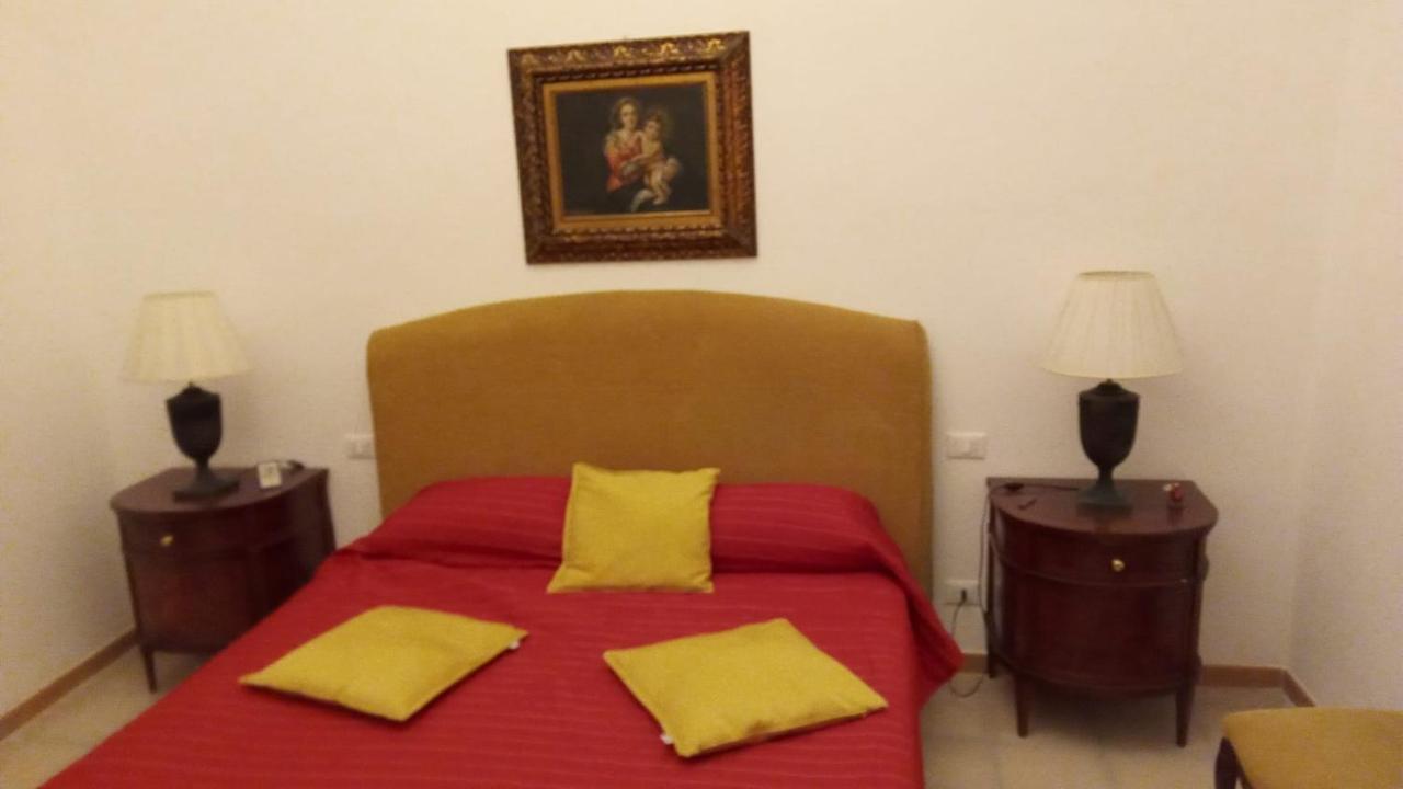 Il Regno Delle Due Sicilie I Apartment ปาแลร์โม ภายนอก รูปภาพ